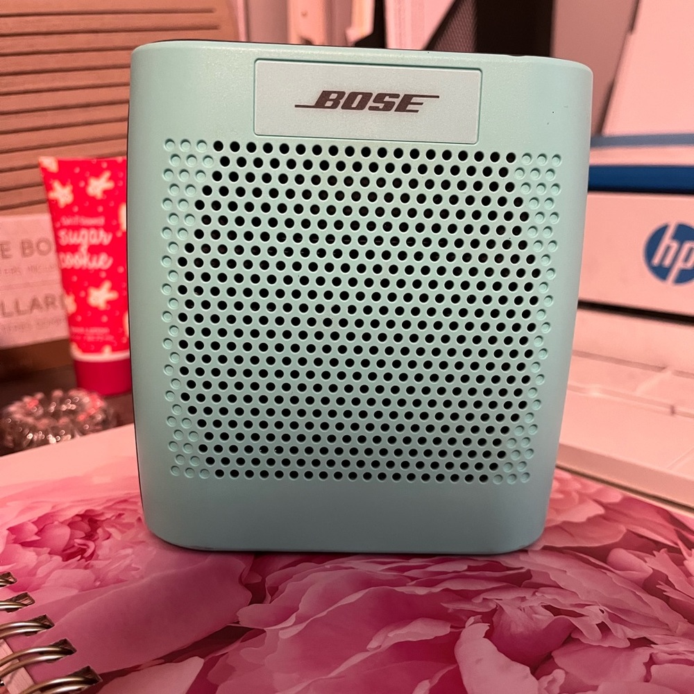 Bose Soundlink Color